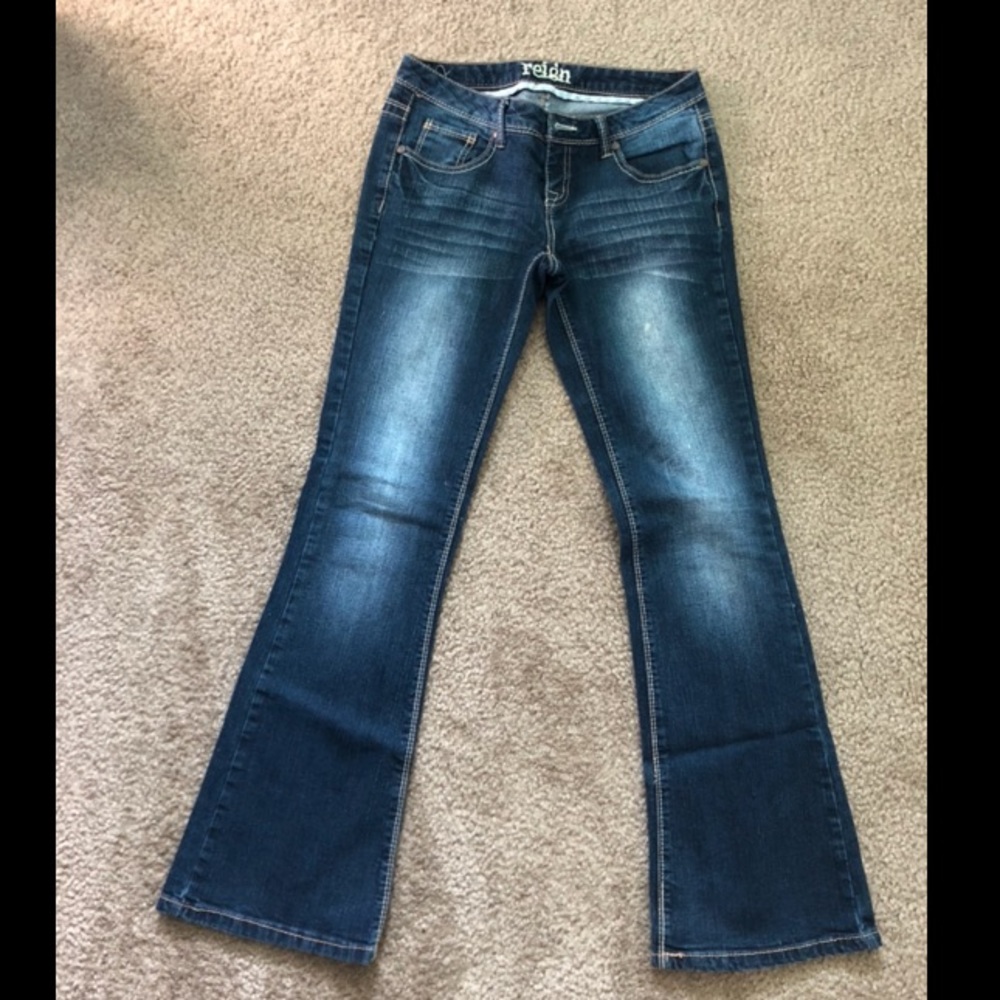 ❌ Reign Dark Wash Jeans